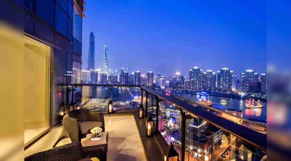 Larkins-315-Codename-Legend-Balcony